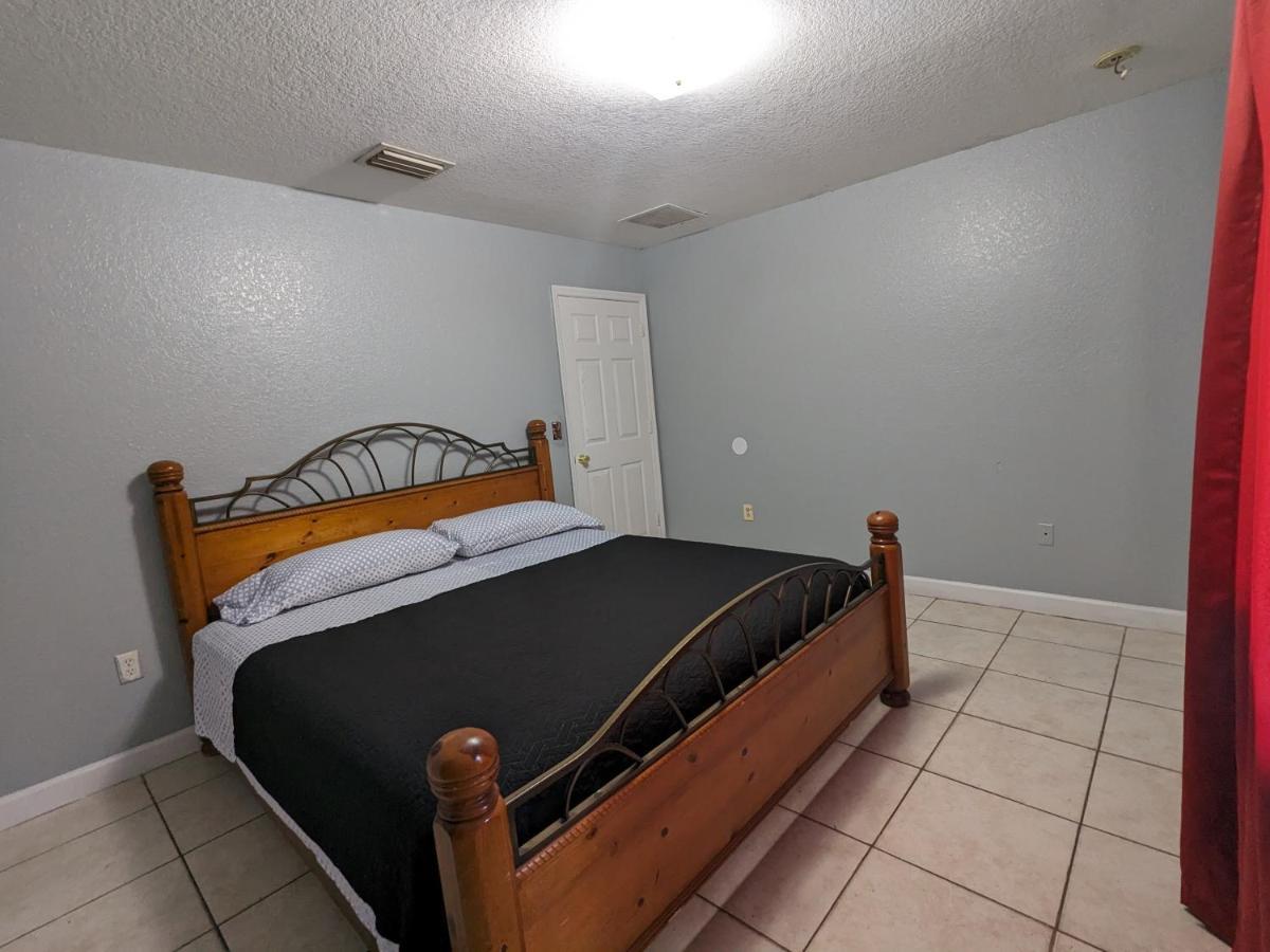MiLuSol Hostel Miami Shores Buitenkant foto