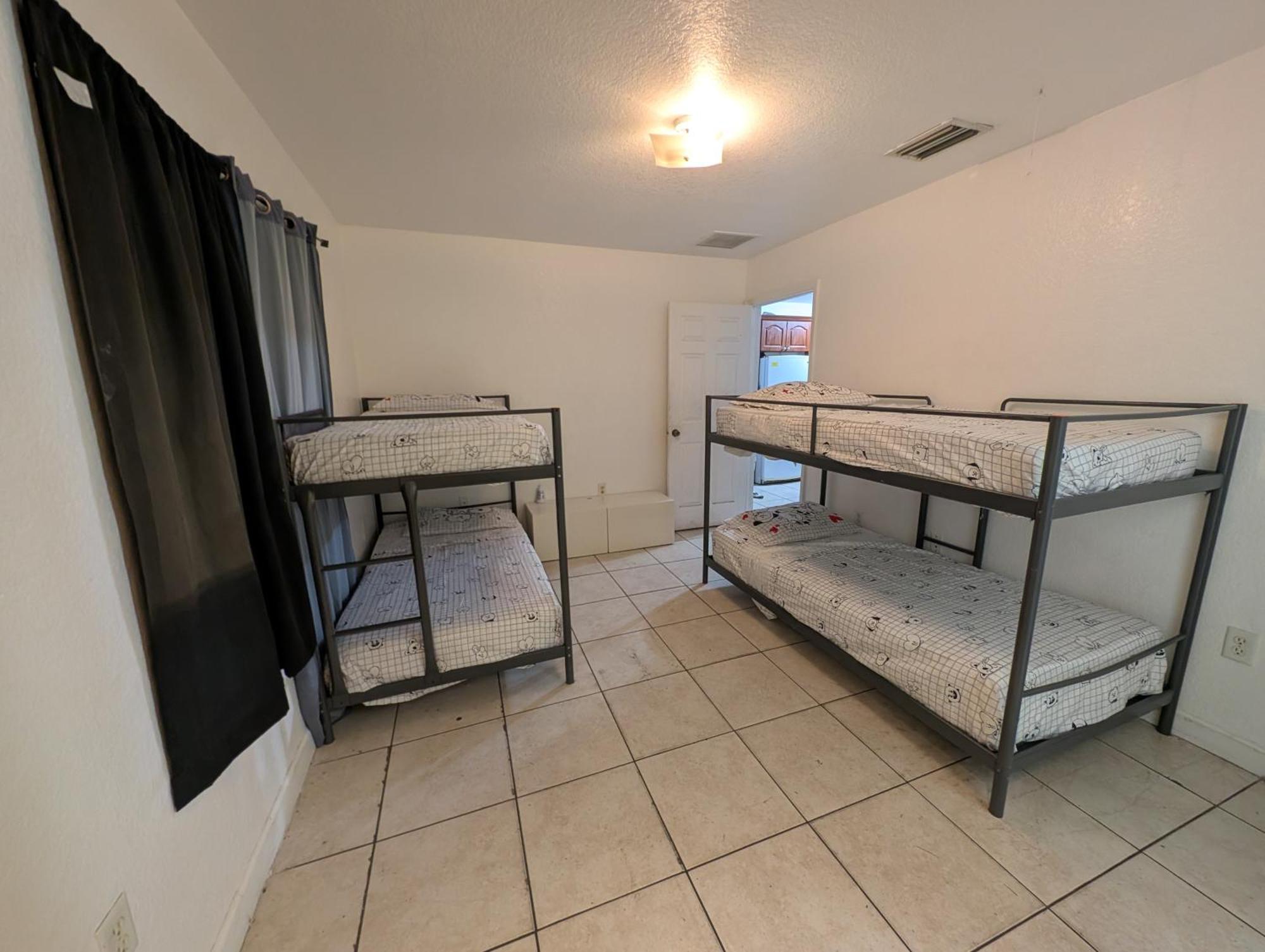 MiLuSol Hostel Miami Shores Buitenkant foto